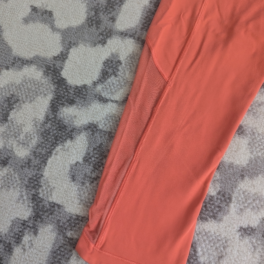 Lululemon Sun Runner Crop 17" Melon Size 4 - Picture 3 of 9